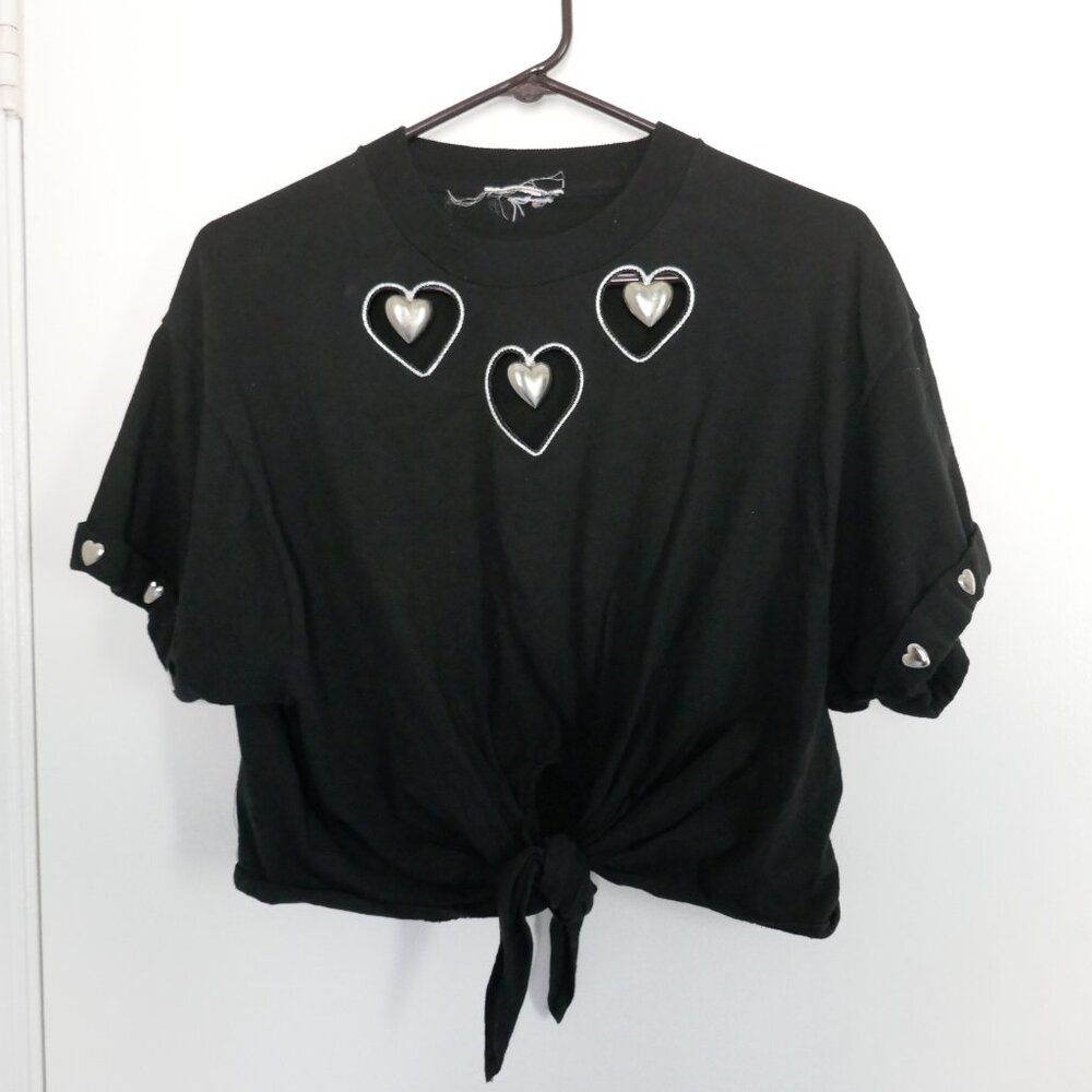 vintage 90s slightly cropped tie front slouch tshirt heart cutouts